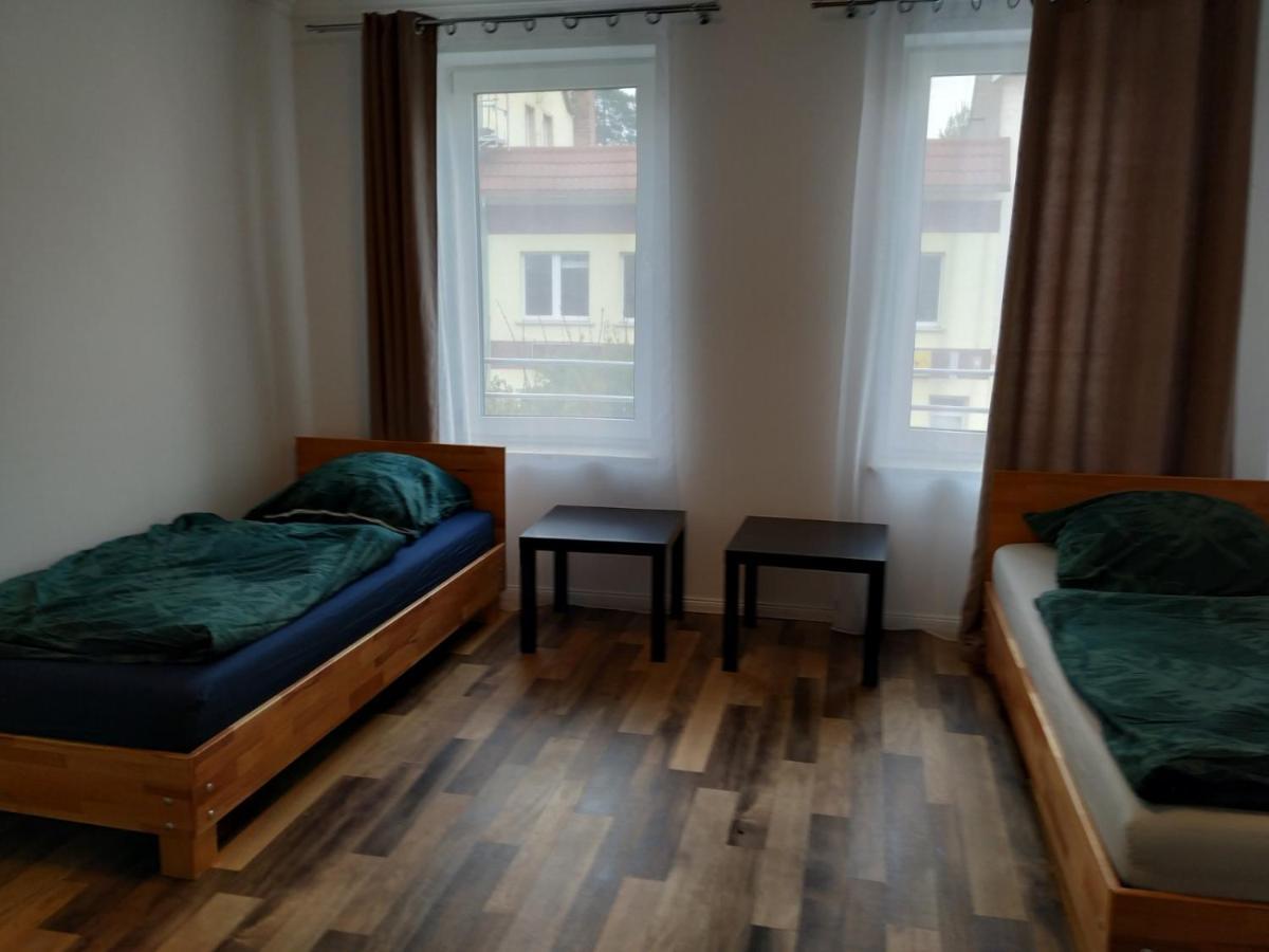 Ferienwohnung Mehrfamilien Haus Schkeuditz Exterior foto