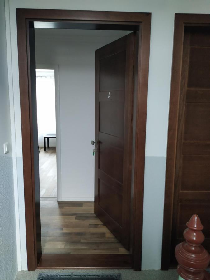 Ferienwohnung Mehrfamilien Haus Schkeuditz Exterior foto