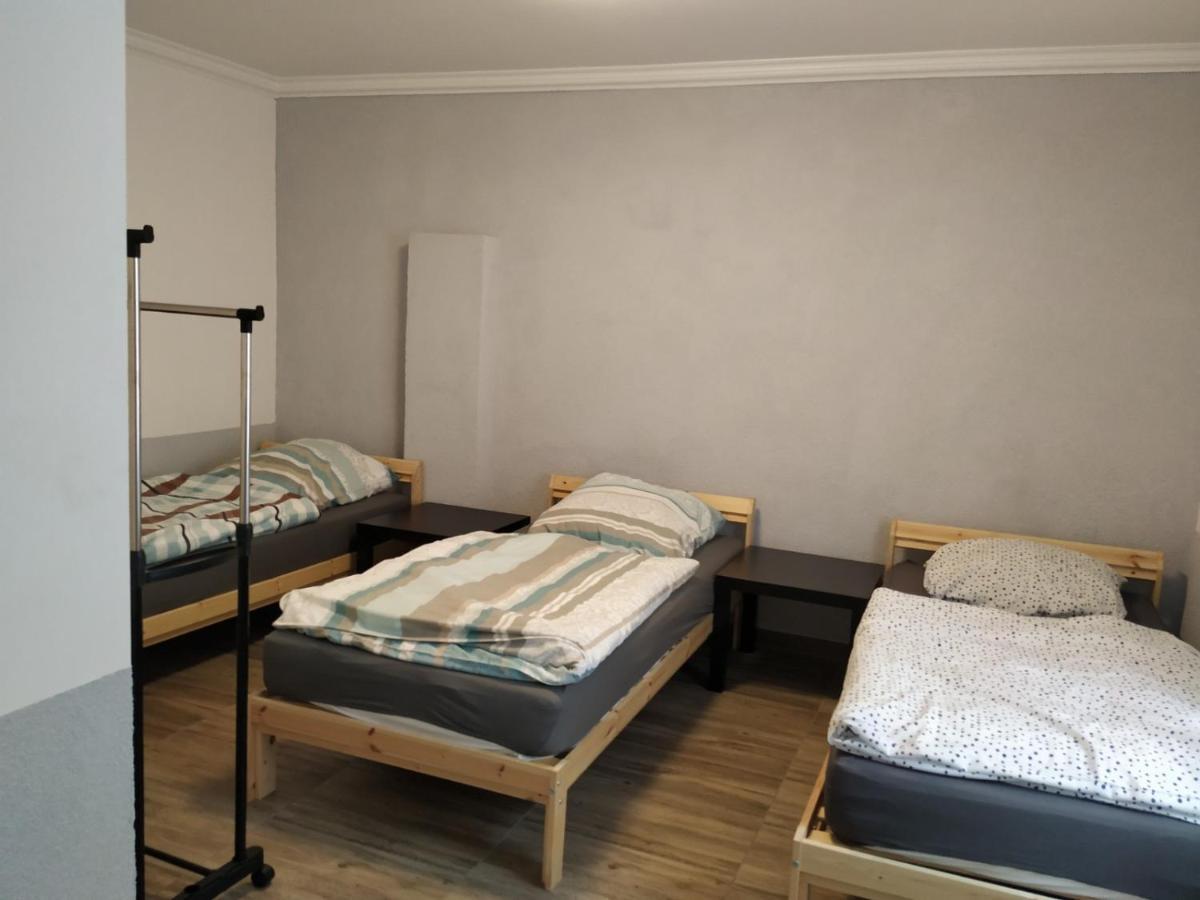 Ferienwohnung Mehrfamilien Haus Schkeuditz Exterior foto