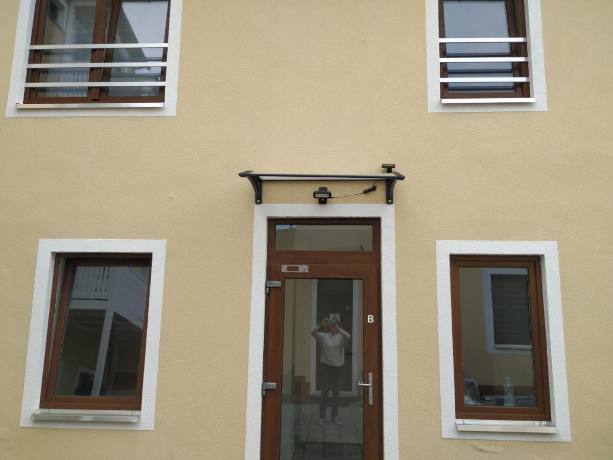 Ferienwohnung Mehrfamilien Haus Schkeuditz Exterior foto